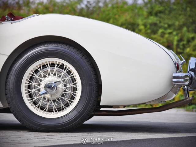 Austin-Healey 100/4M (BN2)