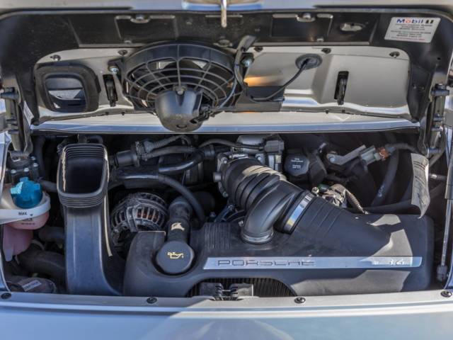 Porsche 911 Carrera