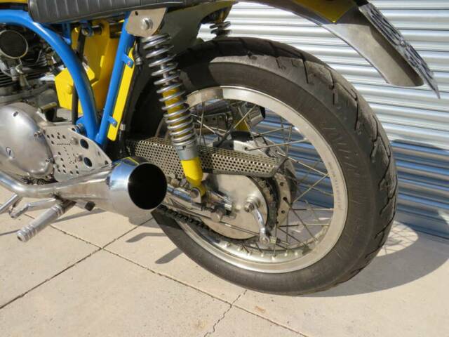 Norton Triton 650