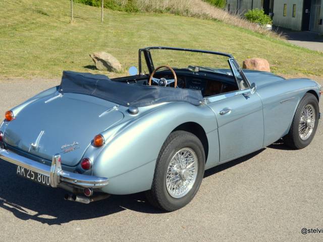Austin-Healey 3000 Mk III (BJ8)