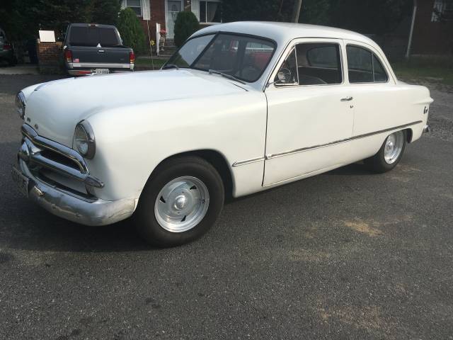 Imagen 1/25 de Ford Custom Tudor Sedan V8 (1949)