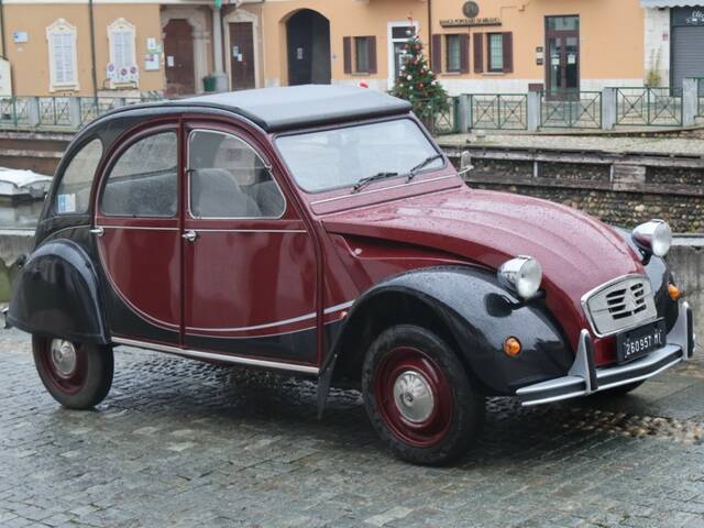Citroën 2 CV 6 Charleston