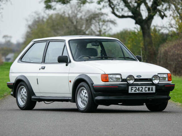 Image 1/29 of Ford Fiesta XR2 (1988)