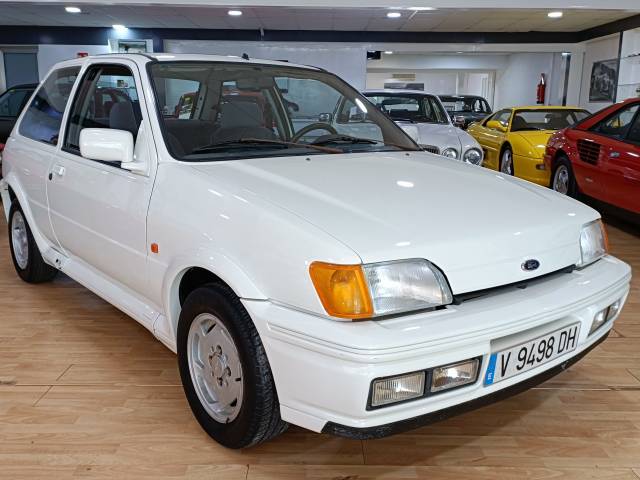 Bild 1/30 von Ford Fiesta XR 2i (1990)