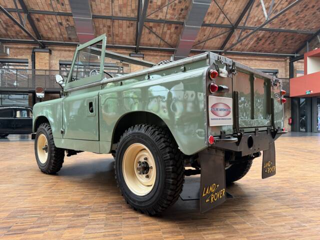 Land Rover 88