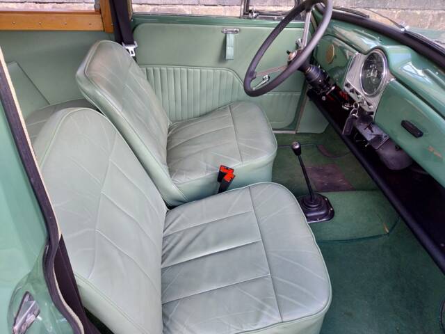 Morris Minor 1000 Traveller
