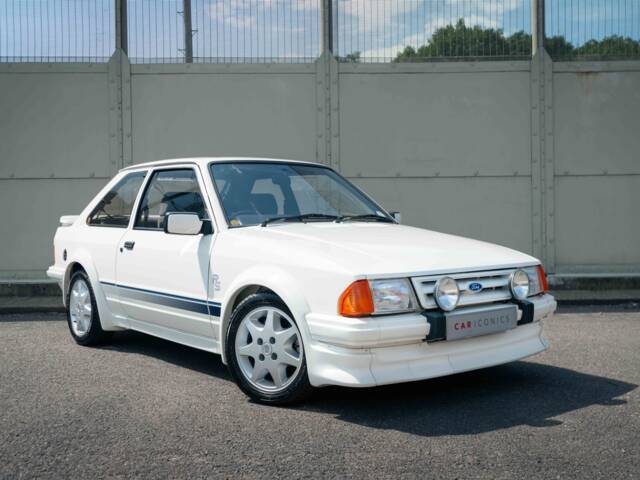 Image 1/60 of Ford Escort RS 1600 turbo (1985)