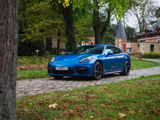 Porsche Panamera GTS