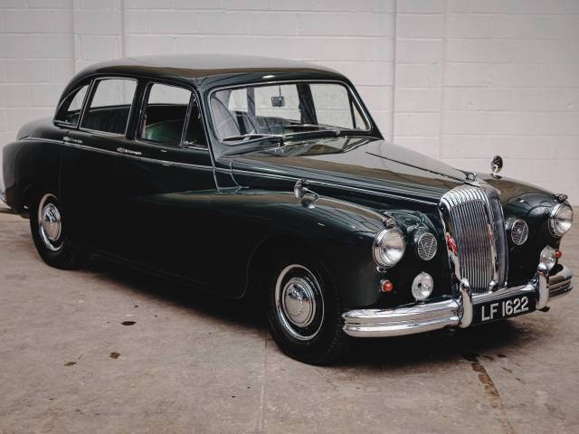 Bild 1/8 von Daimler Majestic Major (1968)