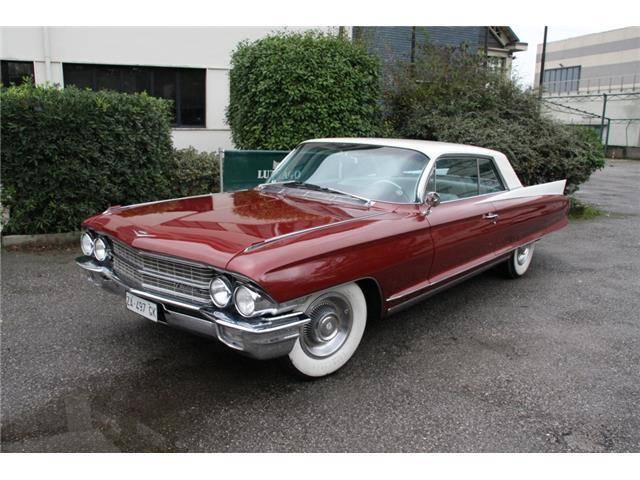 Image 1/15 of Cadillac Coupe DeVille (1962)
