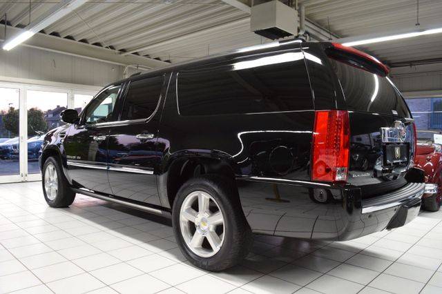 Cadillac escalade gmt900