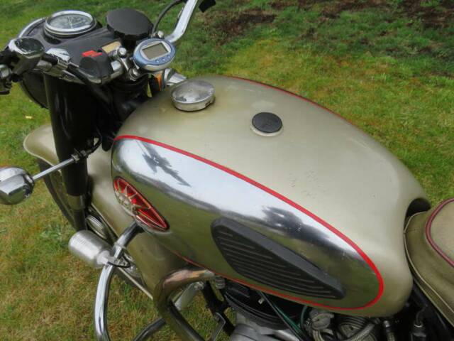 BSA A 10 Golden Flash