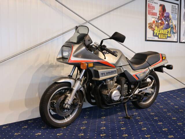 Suzuki XN85 Turbo