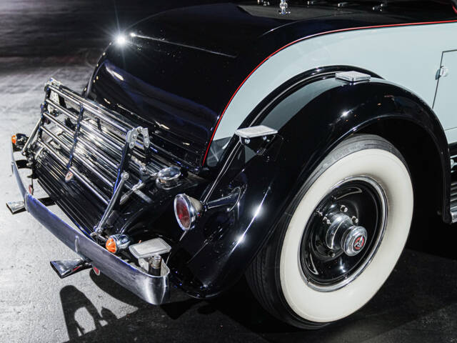 Cadillac V16 452 Dual Cowl Phaeton