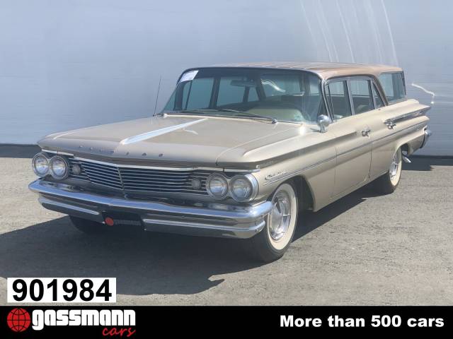 Image 1/15 of Pontiac Catalina Safari (1960)