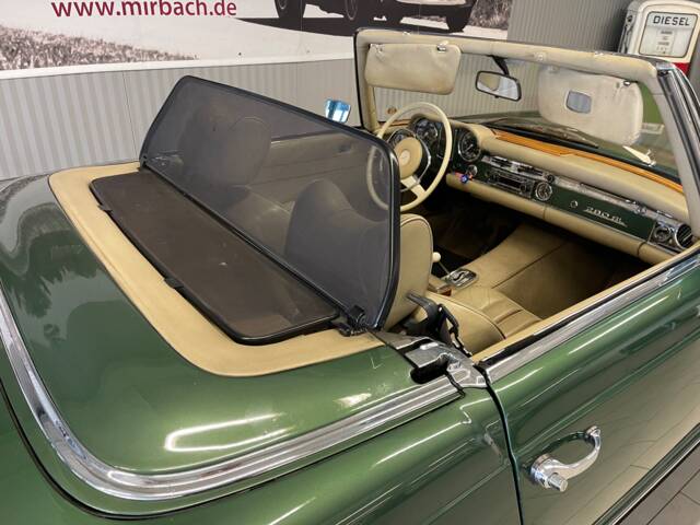 Mercedes-Benz 280 SL