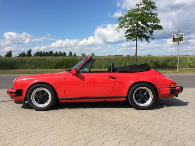 Imagen 1/19 de Porsche 911 Carrera 3.2 (1987)