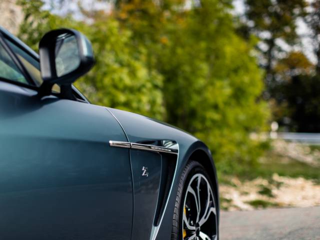 Aston Martin V12 Zagato