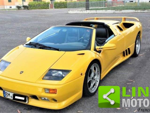 Imagen 1/9 de Lamborghini Diablo VT Roadster (1998)