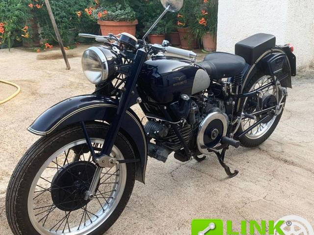 Bild 1/10 von Moto Guzzi DUMMY (1991)