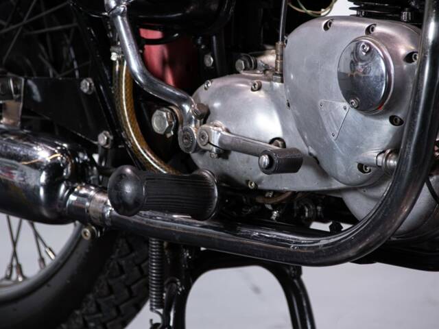 Triumph T 100 Daytona