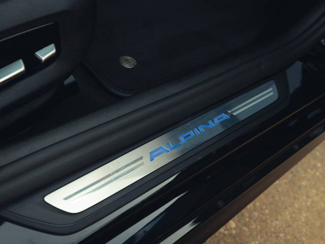 ALPINA B5 Touring Biturbo AWD