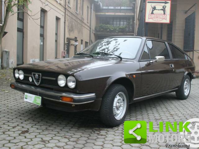 Bild 1/10 von Alfa Romeo Alfasud Sprint Veloce (1981)