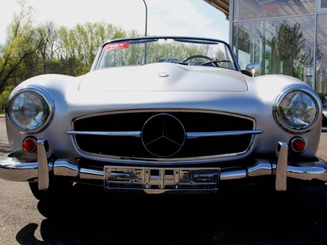 Mercedes-Benz 190 SL - MERCEDES BENZ 190 SL, Foto: (C) Nina Kaimer, Classic & Race Cars Peter Schleifer & Co