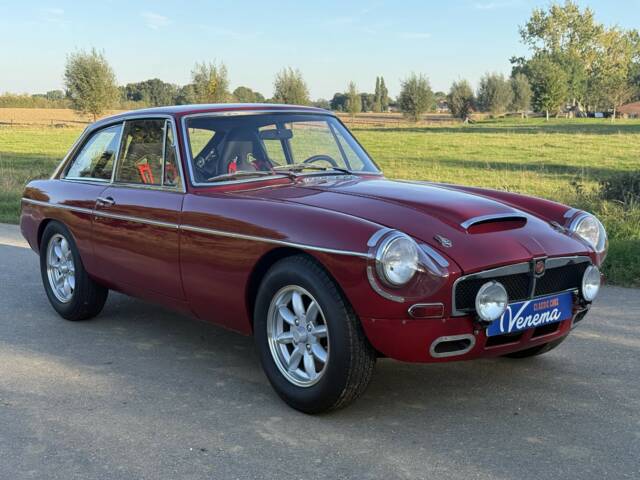 MG MGB GT