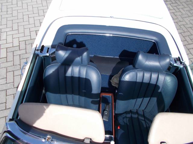 Mercedes-Benz 280 SL