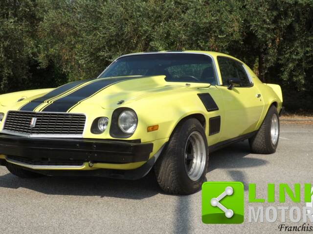 Image 1/10 of Chevrolet Camaro LT (1974)