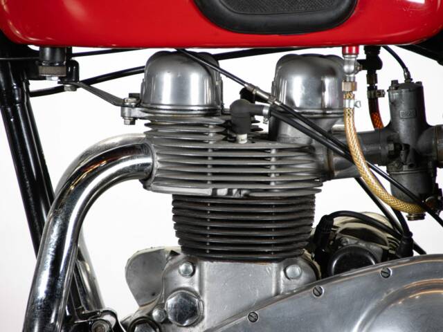 Matchless G 12