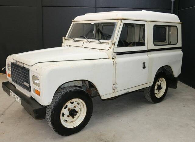 Image 1/7 of Land Rover 88 (1974)