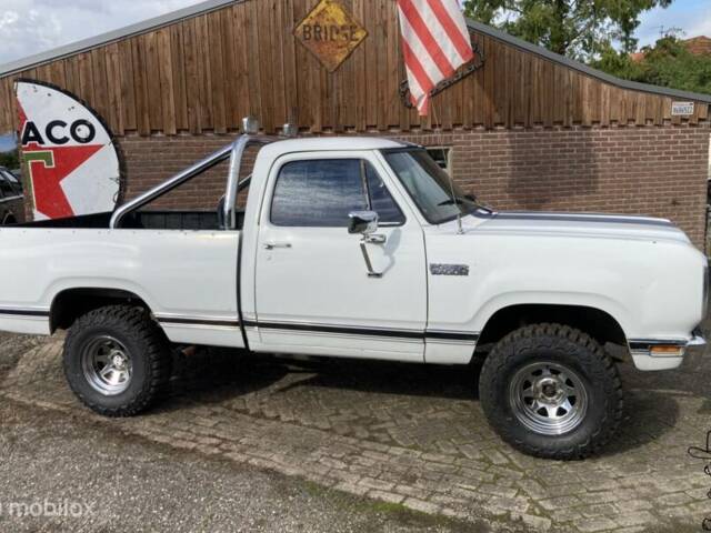 Dodge Ram 150