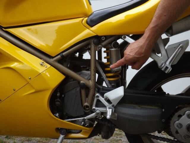 Ducati 748 Biposto