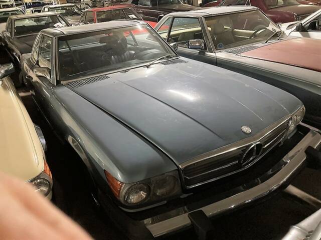 Image 1/19 of Mercedes-Benz 450 SL (1975)