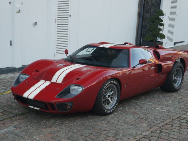 Immagine 1/19 di Superformance GT40 (2009)