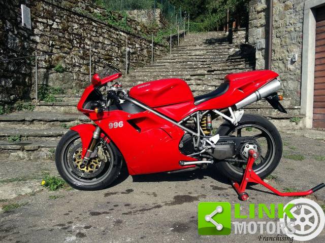 Imagen 1/10 de Ducati DUMMY (2000)
