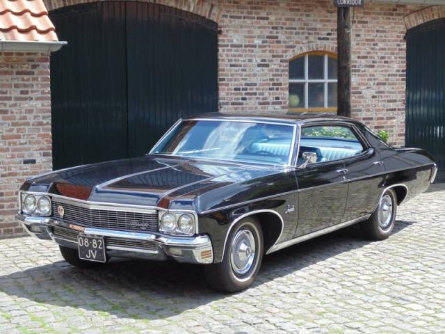Image 1/4 of Chevrolet Impala (1970)