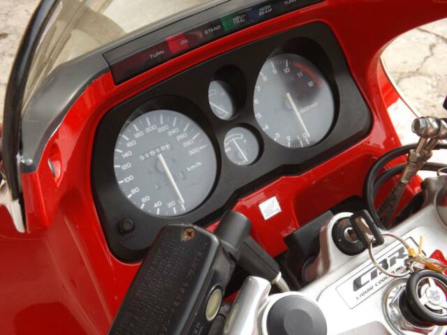 Honda CBR 1000F