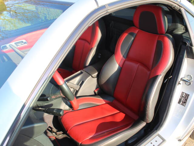 Mercedes-Benz SLK 320