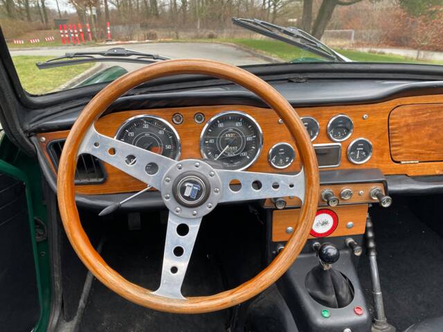 Triumph TR 4
