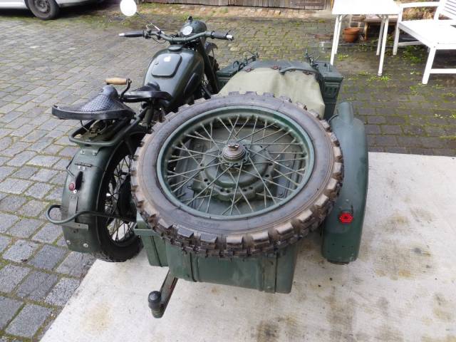 IMZ-Ural M72