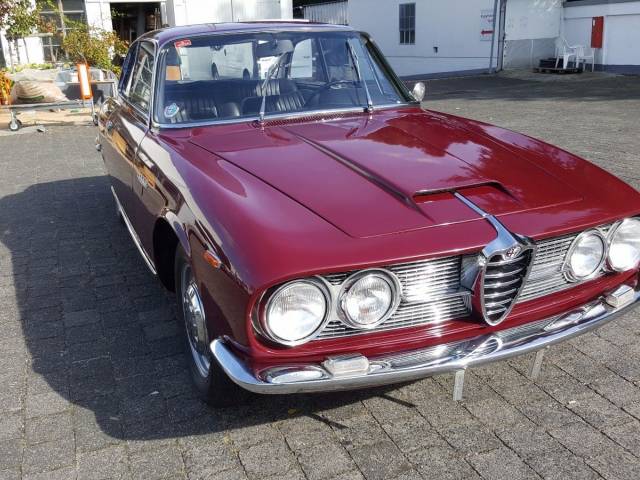 Alfa Romeo 2600 Sprint