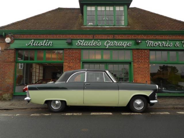Afbeelding 1/6 van Ford Zephyr MkII (1962)