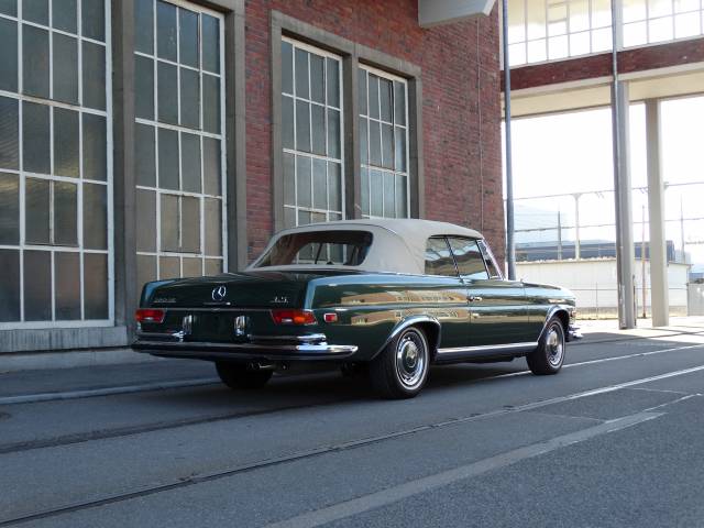 Mercedes-Benz 280 SE 3,5
