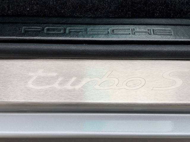 Porsche 911 Turbo S