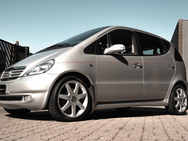 Image 1/44 of Mercedes-Benz A 210 Evolution (2002)