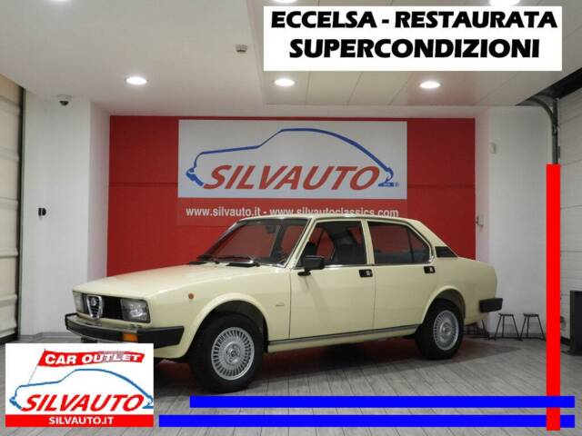Image 1/15 de Alfa Romeo Alfetta 2.0 (1981)
