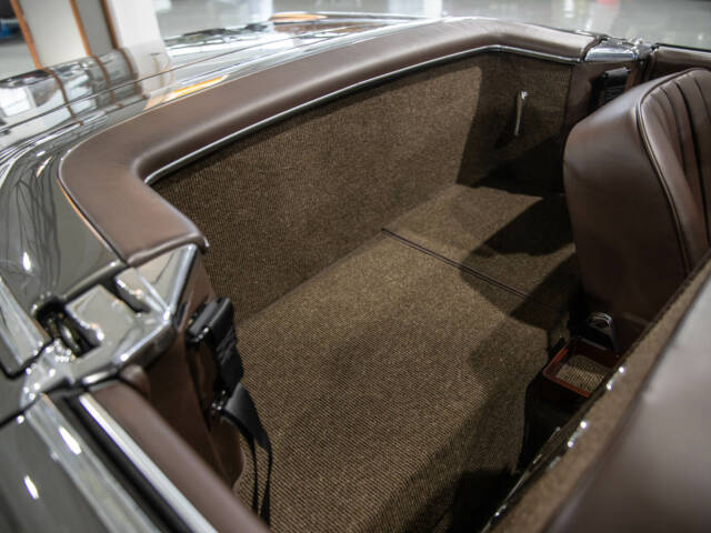 Mercedes-Benz 280 SL